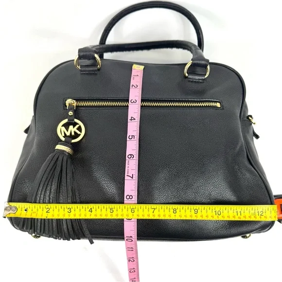 Michael Kors Knox Black Pebbled Leather bag w tassel, gold & leather chain/strap - Picture 11 of 17